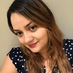 Meet your Posher, Evelyn